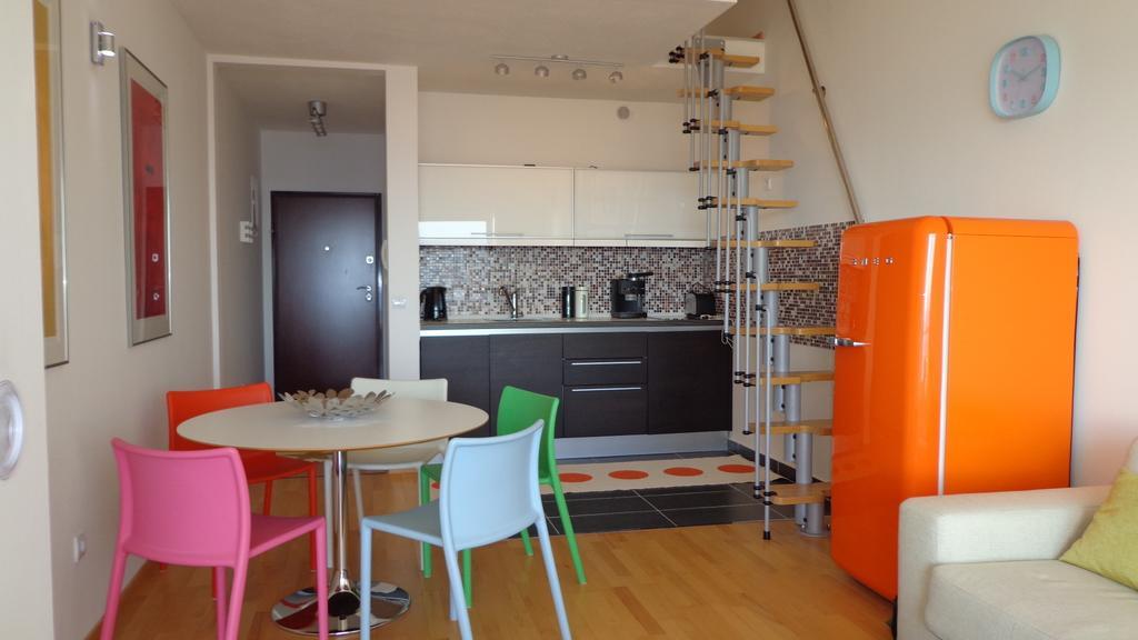Apartment Lara Makarska Bagian luar foto