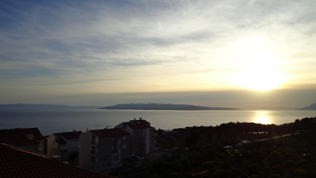 Apartment Lara Makarska Bagian luar foto